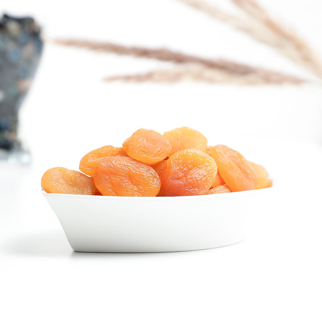 Apricot Turkish - World of Dates